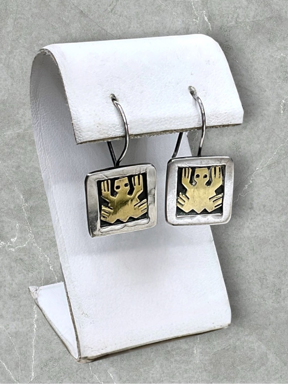🌺Sterling Far Fetched Frog Earrings